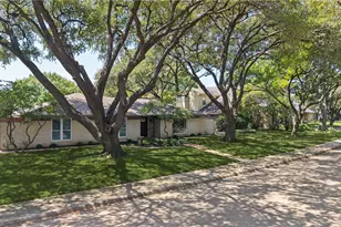 6018 Spring Flower Trail, Dallas, TX 75248 - Photo 26