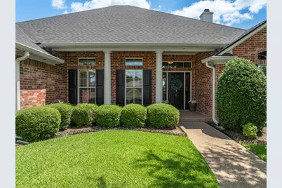 100 Painted Horse Trail, Waco, TX 76712 - Photo 2