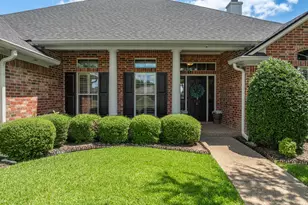 100 Painted Horse Trail, Waco, TX 76712 - Photo 2