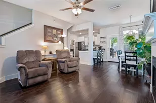 909 Cope St, Mansfield, TX 76065 - Photo 4