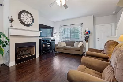 909 Cope Street, Mansfield, TX 76065 - Photo 2
