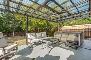 2115 Healey Dr, Dallas, TX 75228 - Photo 22