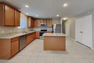 1108 Hickory Bend Ln, Fort Worth, TX 76108 - Photo 2