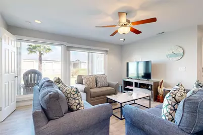 230 Cut Off Road #122, Port Aransas, TX 78373 - Photo 4