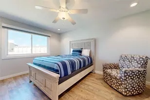 230 Cut Off Rd, Port Aransas, TX 78373 - Photo 12