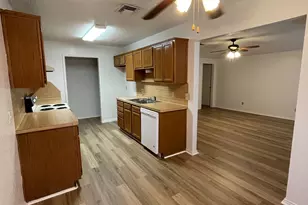 4508 Halyard Ct, Fort Worth, TX 76135 - Photo 4