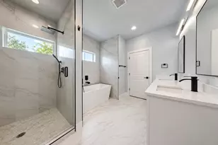 1115 E Oleander St, Fort Worth, TX 76104 - Photo 34