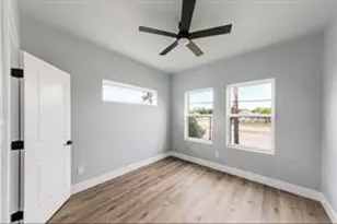 1115 E Oleander St, Fort Worth, TX 76104 - Photo 20
