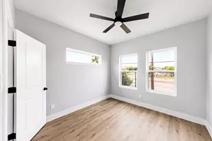1115 E Oleander St, Fort Worth, TX 76104 - Photo 16