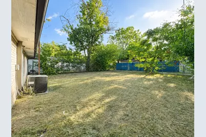 3417 Stanley Avenue, Fort Worth, TX 76110 - Photo 18
