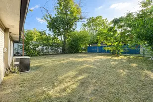 3417 Stanley Ave, Fort Worth, TX 76110 - Photo 18