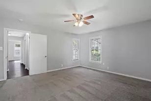 210 W Willingham St, Cleburne, TX 76033 - Photo 12