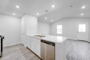 409 Poplar Ct, Hico, TX 76457 - Photo 6
