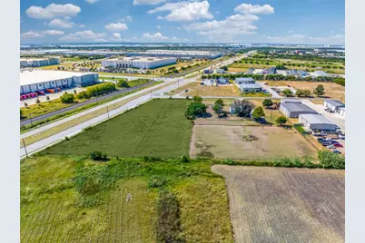 17503 Matany Road, Justin, TX 76247 - Photo 4