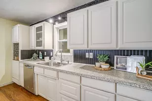 515 W Bridge St, Weatherford, TX 76086 - Photo 8