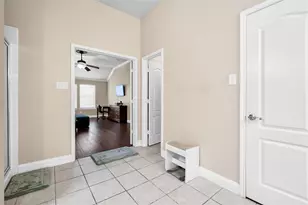 308 Foxbury Dr, Euless, TX 76040 - Photo 10