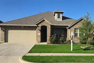 4805 Briarwood Dr, Haltom City, TX 76137 - Photo 1