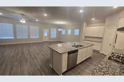 4805 Briarwood Drive, Haltom City, TX 76137 - Photo 6