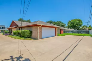 4400 Kingswick Dr, Arlington, TX 76016 - Photo 34