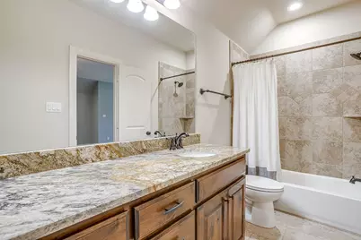 7259 Oak Creeks Court, Fort Worth, TX 76135 - Photo 34