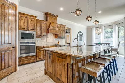 7259 Oak Creeks Court, Fort Worth, TX 76135 - Photo 14