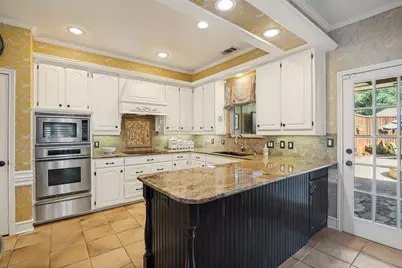 3921 Gettysburg Circle, Plano, TX 75023 - Photo 10