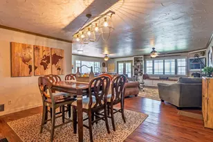 1637 Cedar Crest Loop, Possum Kingdom Lake, TX 76449 - Photo 12