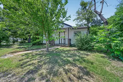 601 Royal Street, Cleburne, TX 76031 - Photo 26