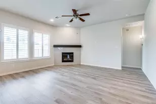 1407 Lone Eagle Wy, Arlington, TX 76005 - Photo 6