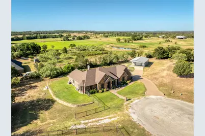 124 Carnes Court, Springtown, TX 76082 - Photo 32