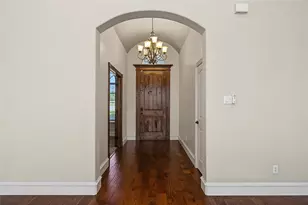 124 Carnes Ct, Springtown, TX 76082 - Photo 8