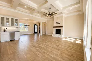 2083 Spieth St, Granbury, TX 76048 - Photo 6