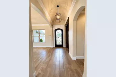 2083 Spieth Street, Granbury, TX 76048 - Photo 4