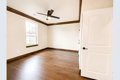 2083 Spieth Street, Granbury, TX 76048 - Photo 34