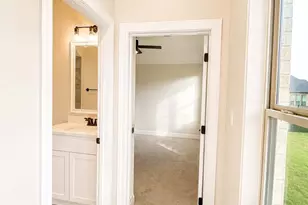 2083 Spieth St, Granbury, TX 76048 - Photo 26