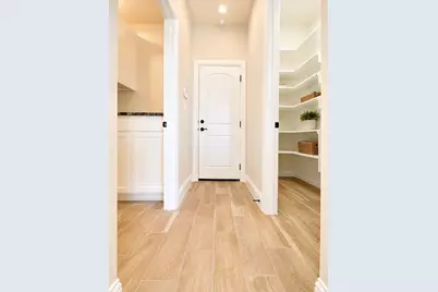 2083 Spieth Street, Granbury, TX 76048 - Photo 14