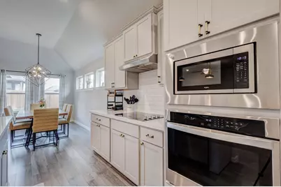101 St Meena Court, Fort Worth, TX 76120 - Photo 6