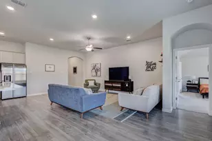 101 St Meena Ct, Fort Worth, TX 76120 - Photo 14