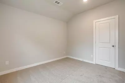 4532 Hogans Alley Drive, Arlington, TX 76001 - Photo 28