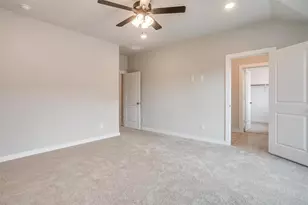 4532 Hogan's Alley Dr, Arlington, TX 76001 - Photo 20