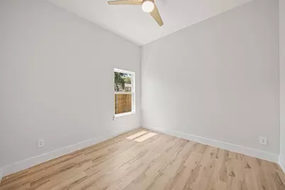 3201 NW 33rd Street, Fort Worth, TX 76106 - Photo 6