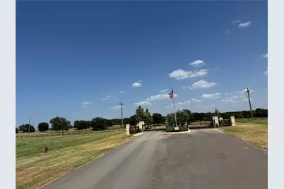 355 Peninsula Drive, Honey Grove, TX 75446 - Photo 2