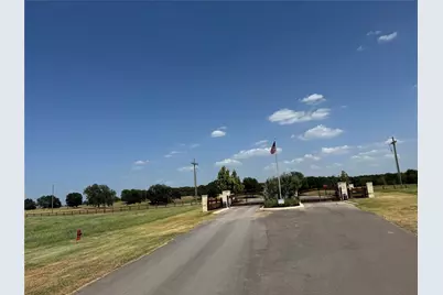 355 Peninsula Drive, Honey Grove, TX 75446 - Photo 4