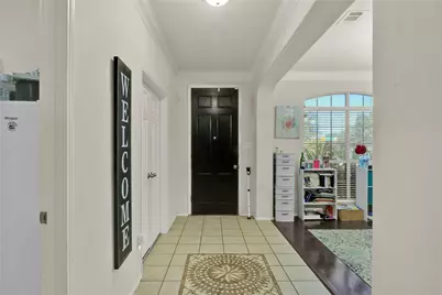 4951 Eyrie Court, Grand Prairie, TX 75052 - Photo 2