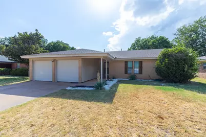 2250 Shere Lynne Drive, Abilene, TX 79606 - Photo 2