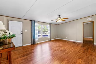 12156 Thistle Ln, Justin, TX 76247 - Photo 4
