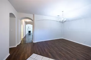 604 Beeman Dr, Arlington, TX 76002 - Photo 6
