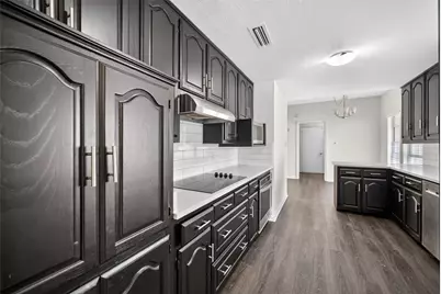 1319 Birkenhead Court, Dallas, TX 75204 - Photo 12