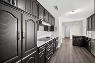1319 Birkenhead Ct, Dallas, TX 75204 - Photo 12