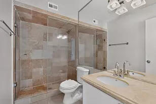 5916 Sandhurst Ln, Dallas, TX 75206 - Photo 32